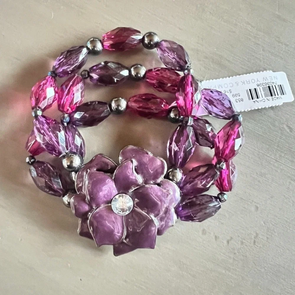 New York & Company Purple Flower Stretch Bracelet Beaded Floral Statement Y2K